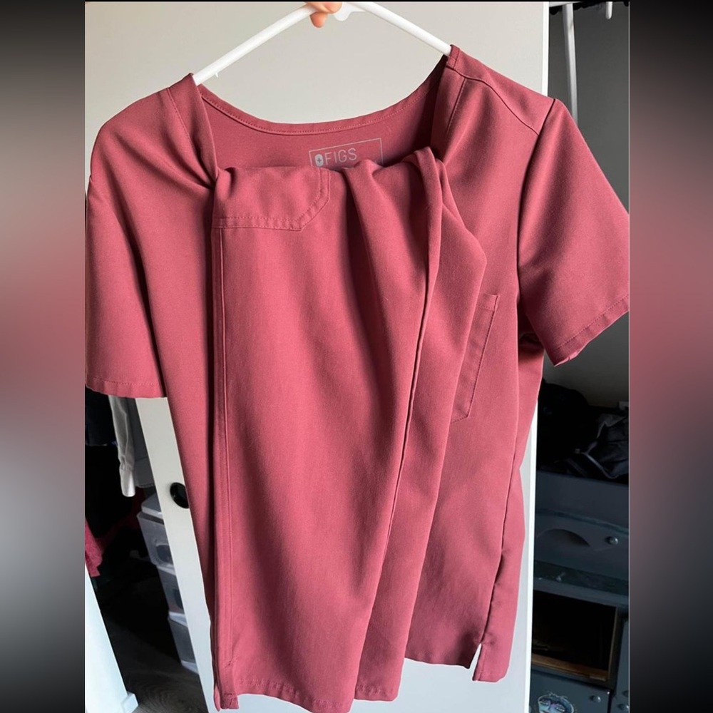 FIGS Small Dark Cherry set